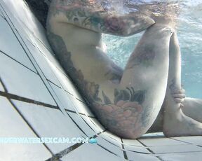 NEW! This video is especially suitable for tattoo and piercing enthusiasts.