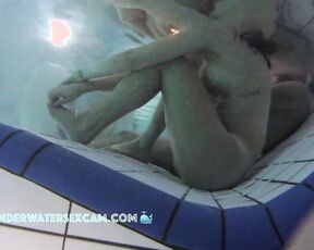 NEW! When the young woman notices that the underwater jets are about to start, she absolutely wants to try them out.