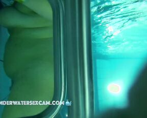 NEW! This MILF openly shows me how she masturbates with the underwater jet because it excites her to be watched