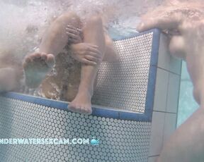 NEW! Two pretty girls in the jacuzzi, and one of them is letting the bubbles play with her pussy