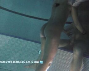 NEW! Everyone in the hot tub thought the two were having sex, but the camera shows that they're just enjoying a tantric massage ;-)