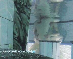 NEW! Considering that this teenage couple is only 18 and this is their first time having sex in the water, they're doing a great job! PART1/2