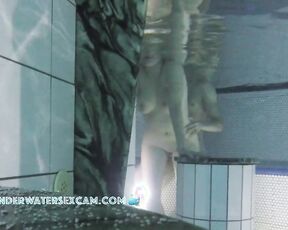 NEW! Considering that this teenage couple is only 18 and this is their first time having sex in the water, they're doing a great job! PART1/2