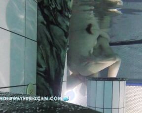 NEW! Considering that this teenage couple is only 18 and this is their first time having sex in the water, they're doing a great job! PART2/2