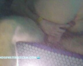 NEW! This young couple is having sex in every corner of the sauna pool to see where it feels best