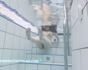 NEW! This hot 18-year-old Asian teen girl seems pretty horny, and I hope she gets satisfied today