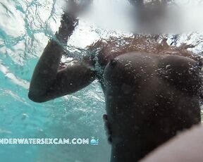 NEW! Who among you men can tame this African lioness? All I need is a big, hard dick ;-).