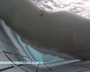 NEW! These little massage jets really make her labia vibrate, and I'm sure they stimulate her clitoris too