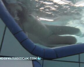 NEW! These little massage jets really make her labia vibrate, and I'm sure they stimulate her clitoris too