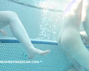 NEW! I would like to help the sweet teenage girl overcome her shyness because she is also horny.