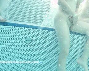 NEW! I would like to help the sweet teenage girl overcome her shyness because she is also horny.