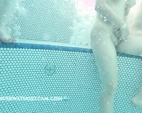 NEW! I would like to help the sweet teenage girl overcome her shyness because she is also horny.