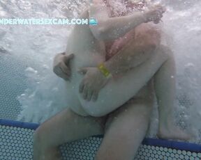 NEW! It's totally normal to have sex in the hot tub in front of other people—if it turns her on.