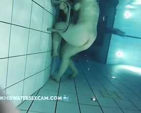 NEW! This lesbian girl discovers the underwater jet, and her girlfriend lets her masturbate