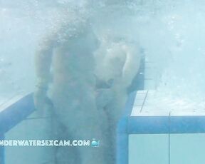 NEW! They wait until the bubbles start to form, and then they jerk each other off. No one's seeing anything ;-)