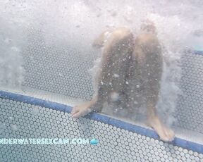 NEW! She loves having her pussy and her extremely long legs massaged by the bubbles in the hot tub