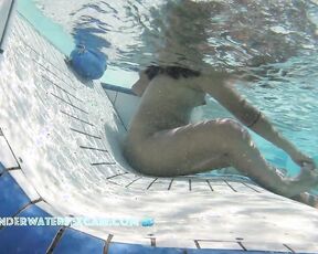 NEW! This hot teen girl is naked in a public sauna pool for the first time and would love to have sex underwater