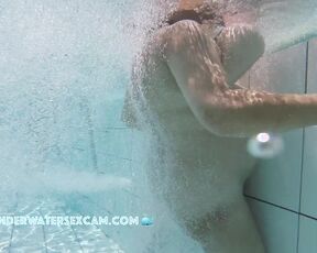 NEW! This older woman is fucking the underwater jet like crazy because she wants to have multiple orgasms again!