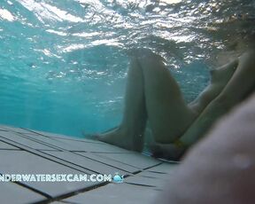 NEW! This girl is so hot and keeps glancing over here! It's hard to film her, but she wants more.