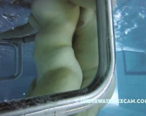 NEW! This clever husband enjoys watching his horny wife masturbate with the underwater jet and helps her do it