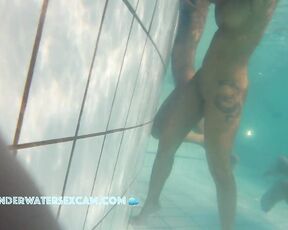 NEW! Those two sluts are so short that they can only stand on their tiptoes in the public pool.