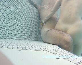 NEW! She wants to get fucked in the jacuzzi, so she takes his cock and rubs it hard