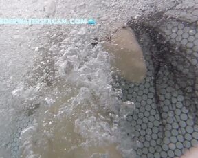 NEW! This hot Asian teen (18+) was sitting so close to me that we accidentally ;-) touched each other every now and then while the hot tub was running.